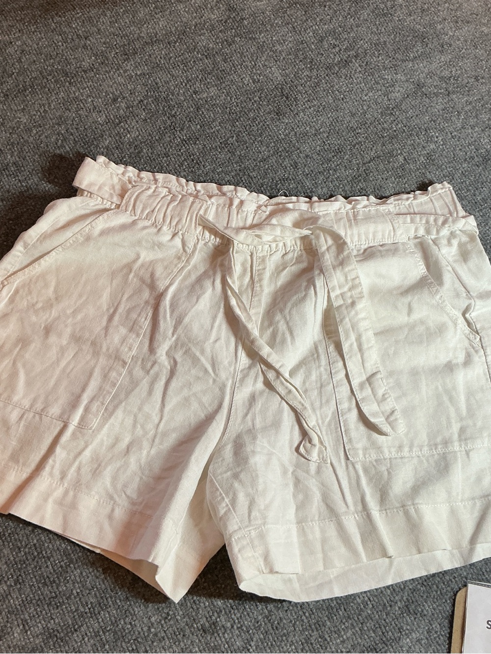 White Tie-Waist Linen-Blend Shorts